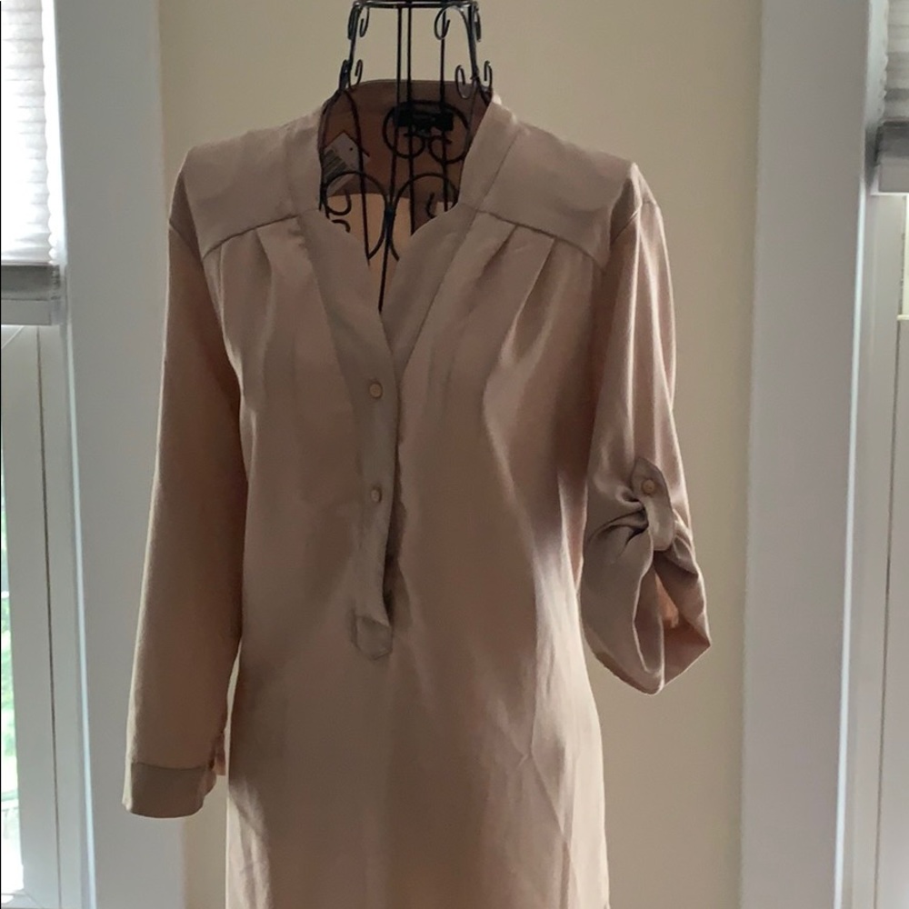 Dress - Picture 3 of 4
